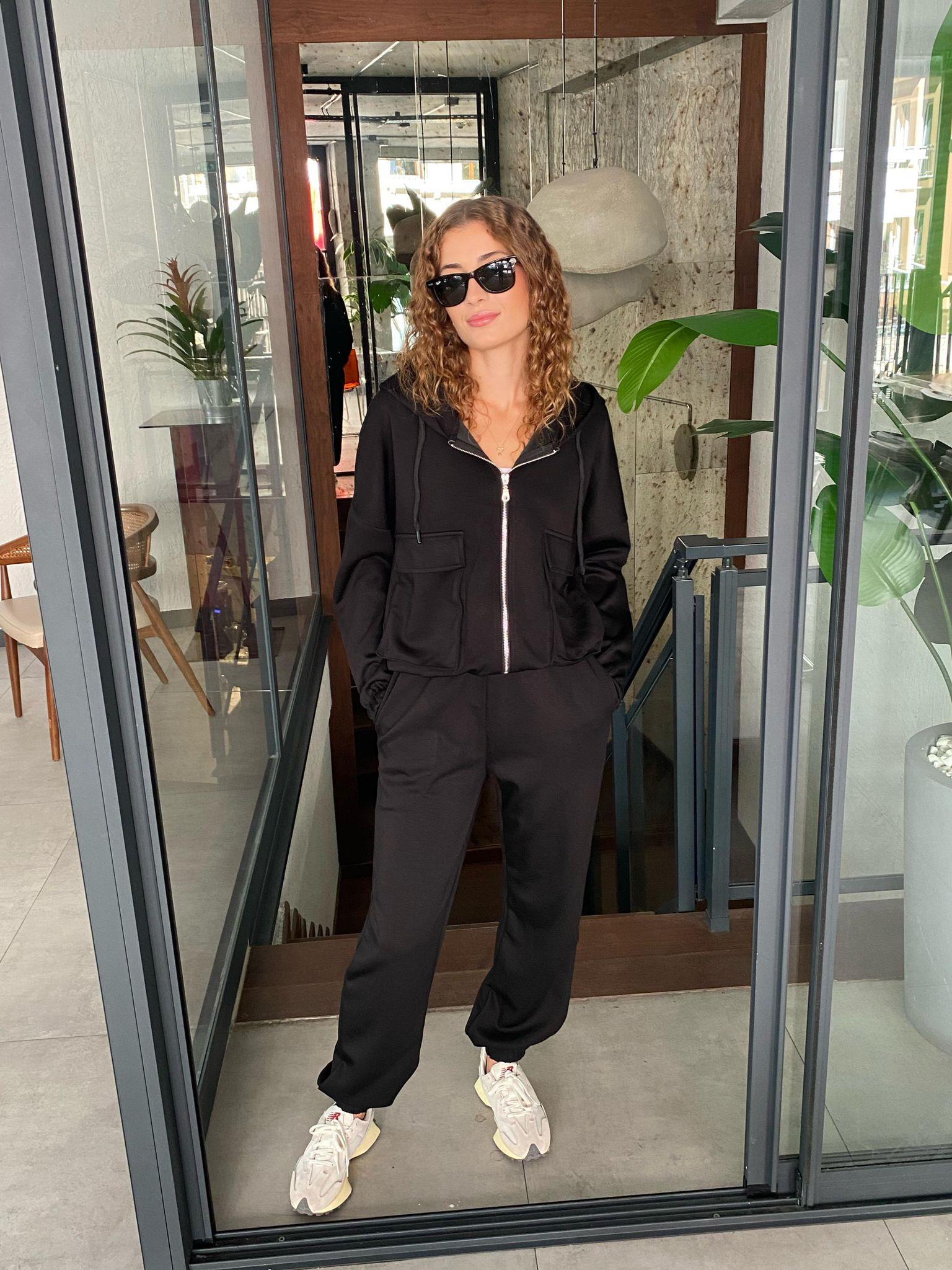 Siyah Fermuarlı Modal Kumaş Eşofman Takımı