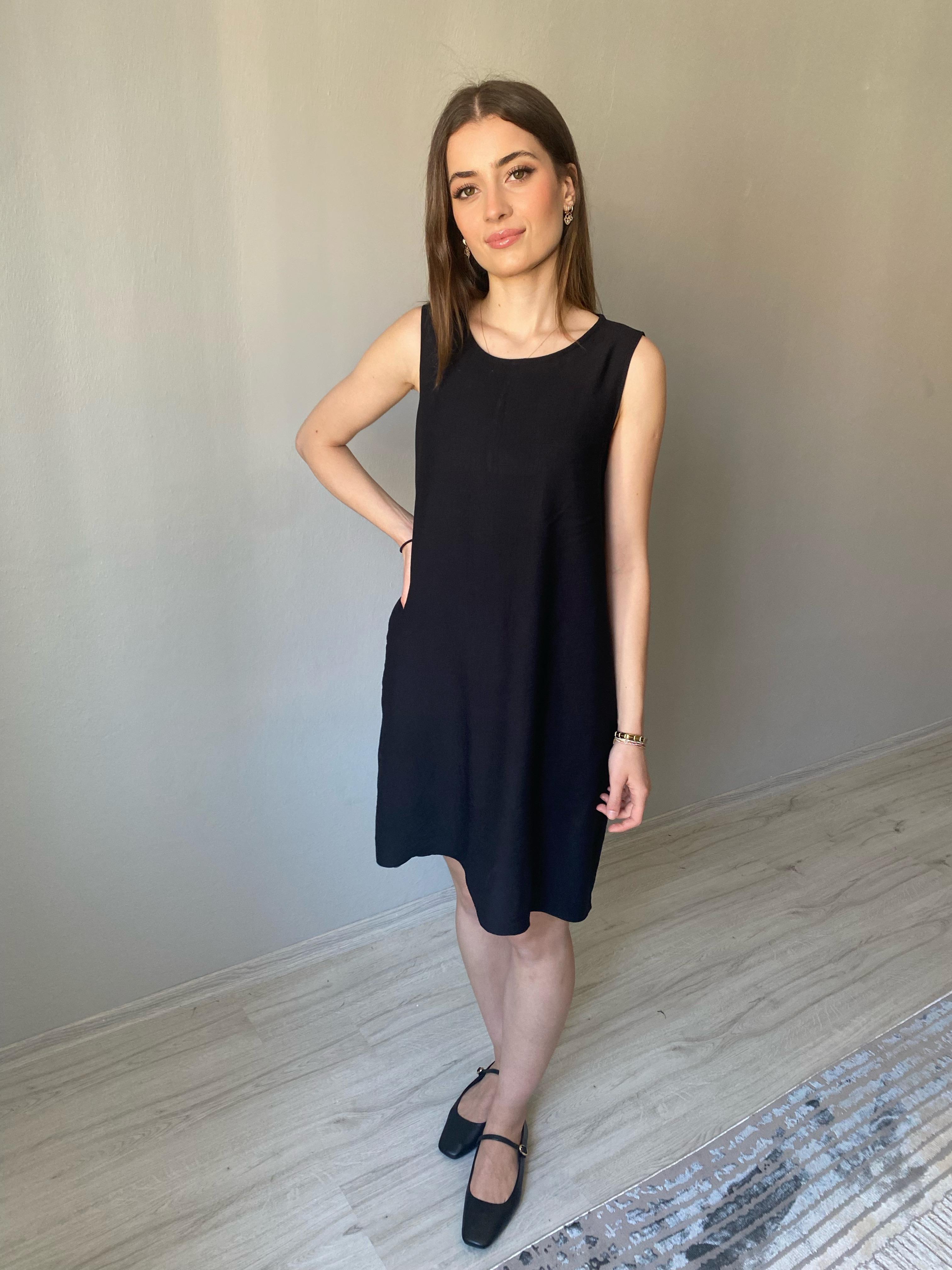 Siyah Kolsuz Cepli Basic Elbise