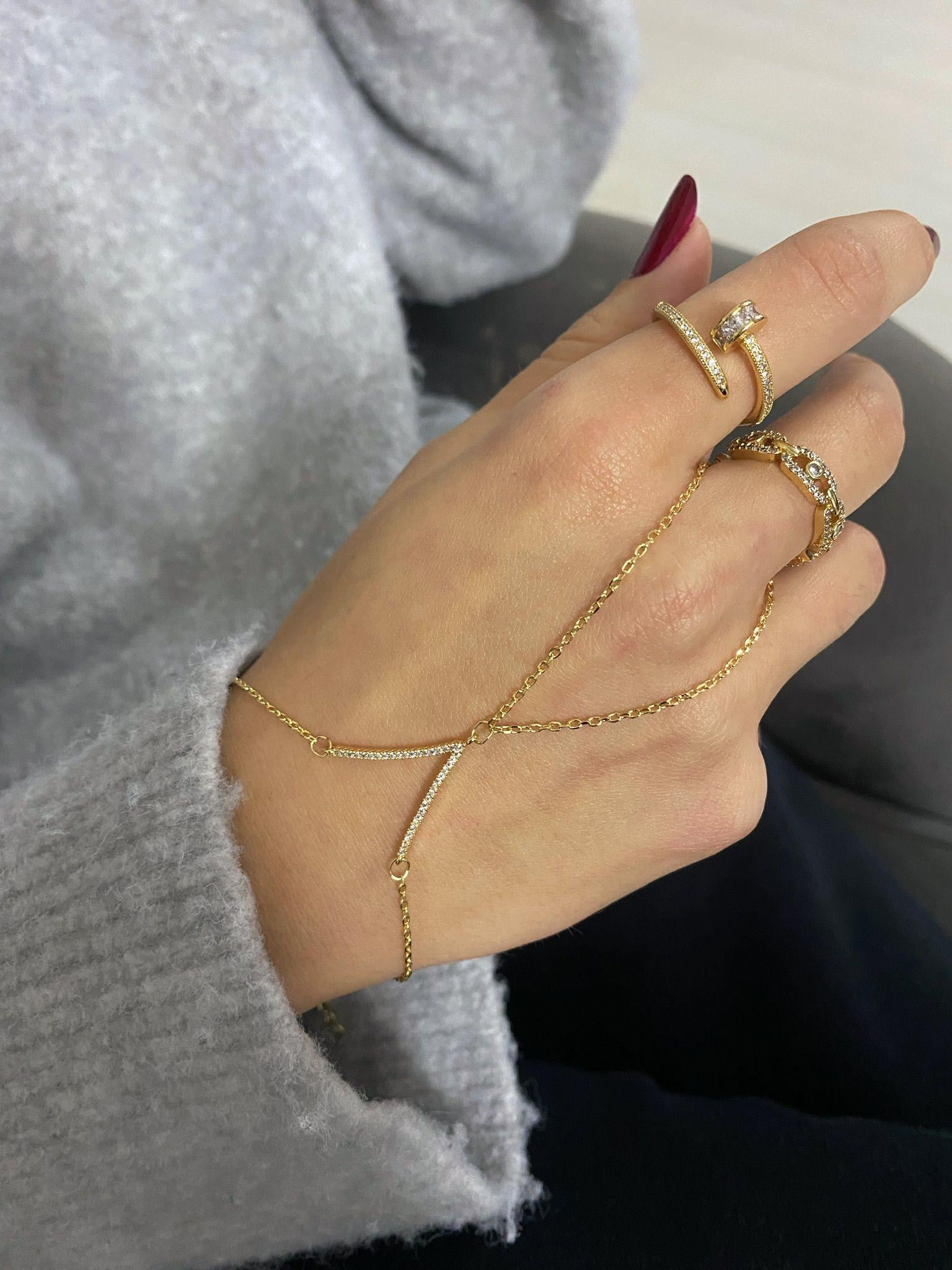 Tasarım Gold Taşlı V Şahmeran