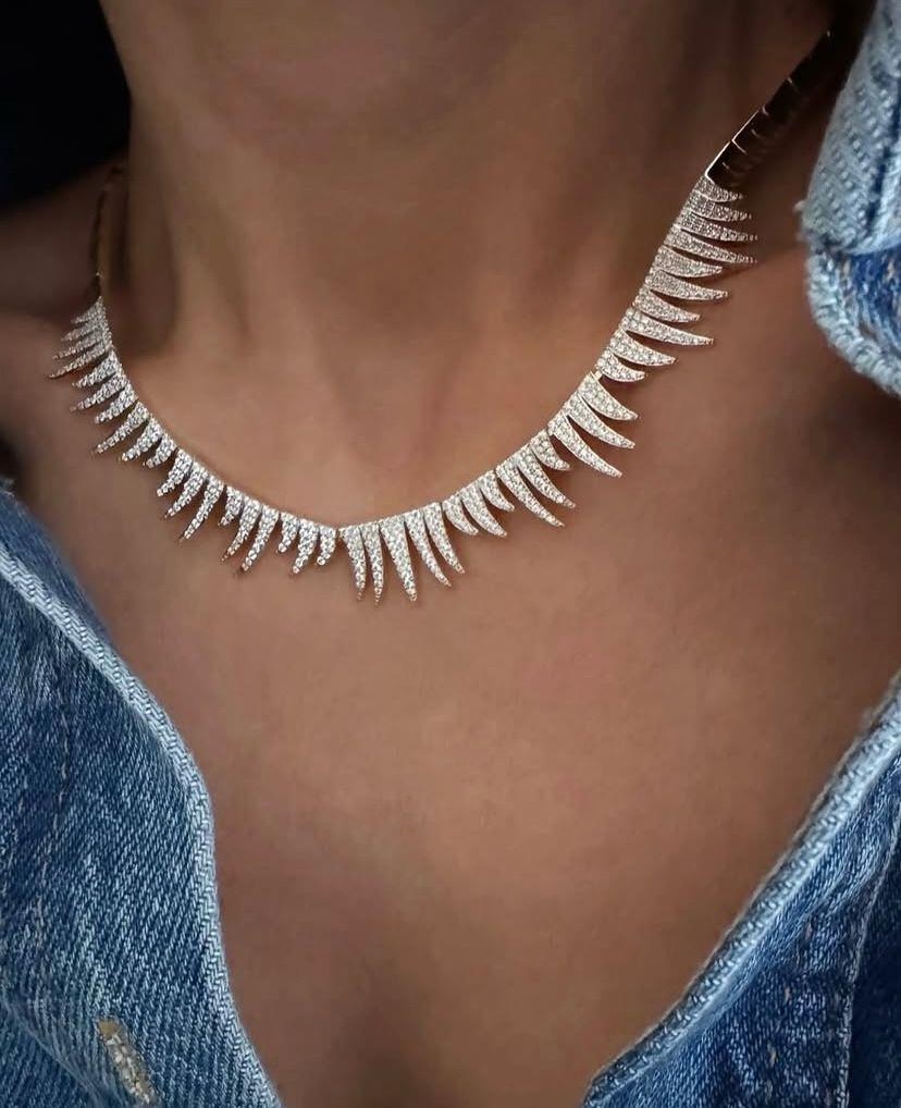 Tasarım Özel Seri Taşlı Eva Kolye