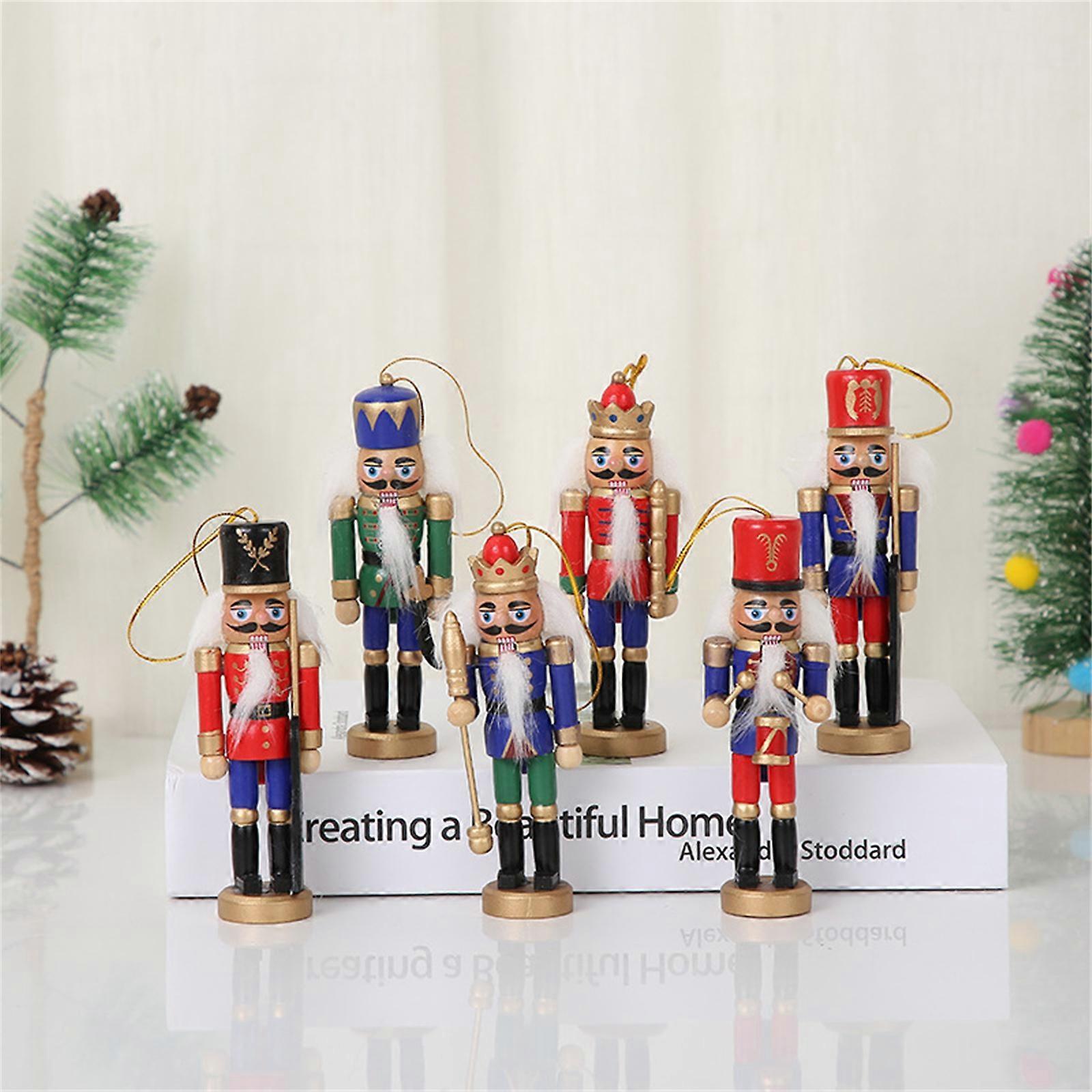 Ahşap Nutcracker Asker Figürleri – Yılbaşı Süsleri 6'lı Set