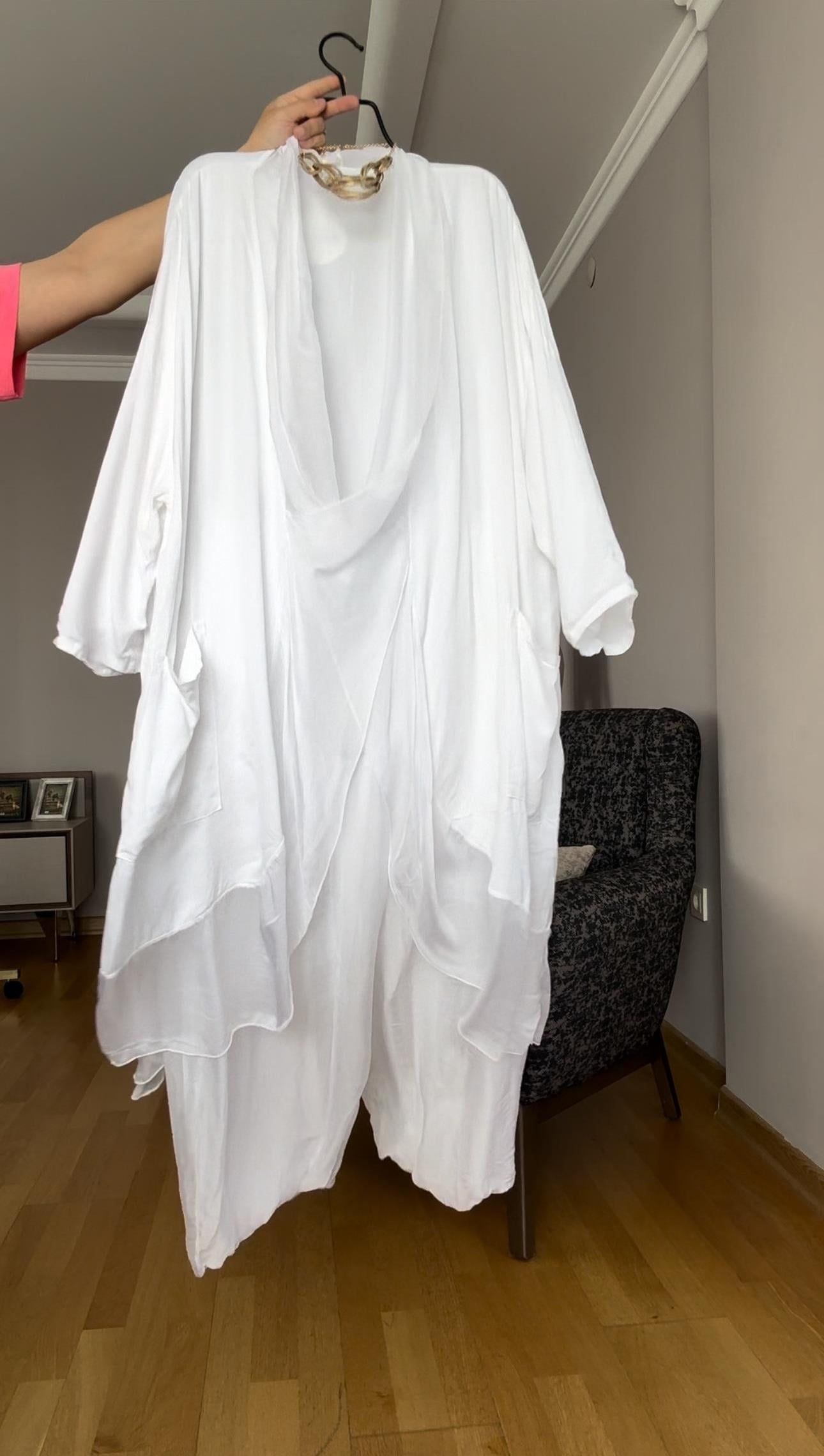 Beyaz İthal Oversize Bluz - Pantolon Takım