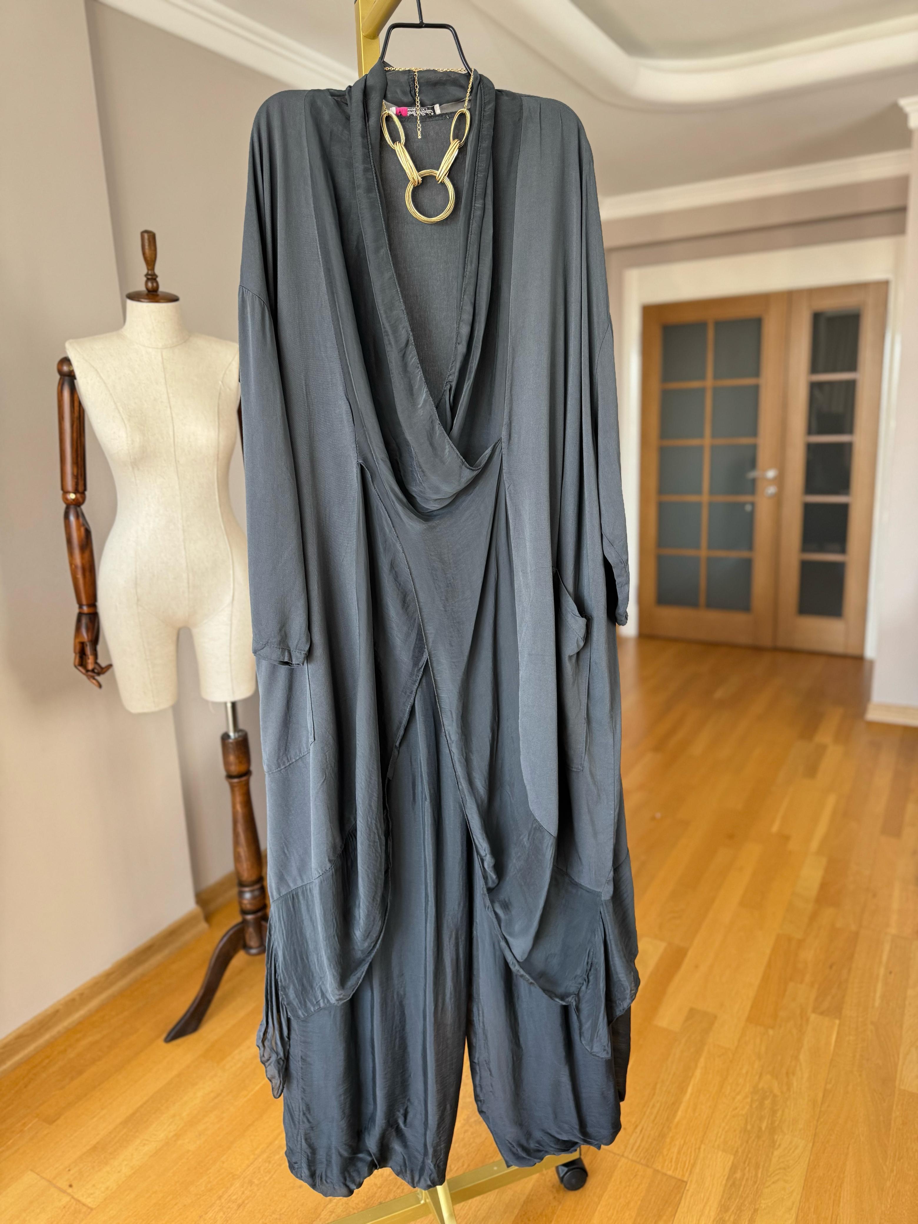 Ipek Detaylı Italyan Oversize Bluz- Pantolon Takım