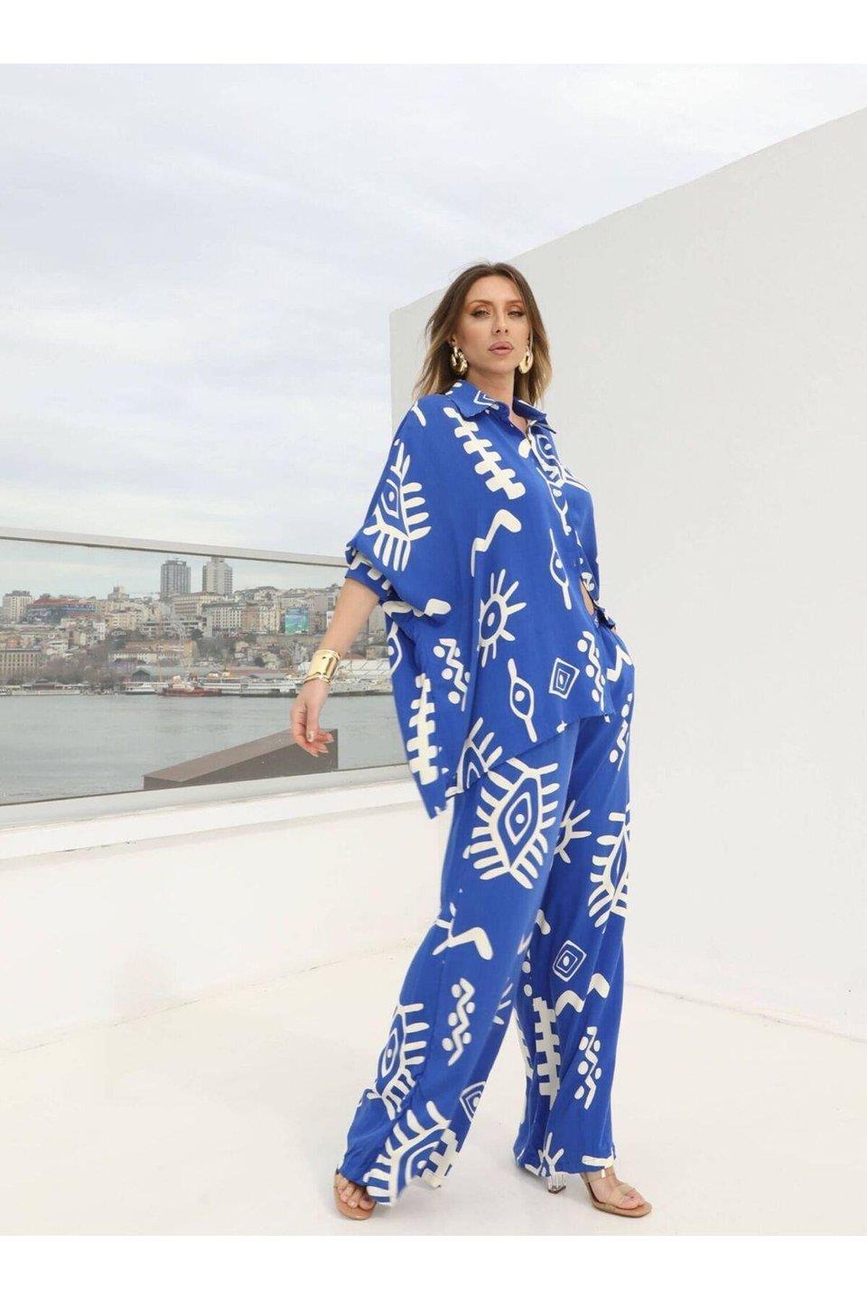 Mavi Oversize Desenli Gömlek ve Pantolon Takım