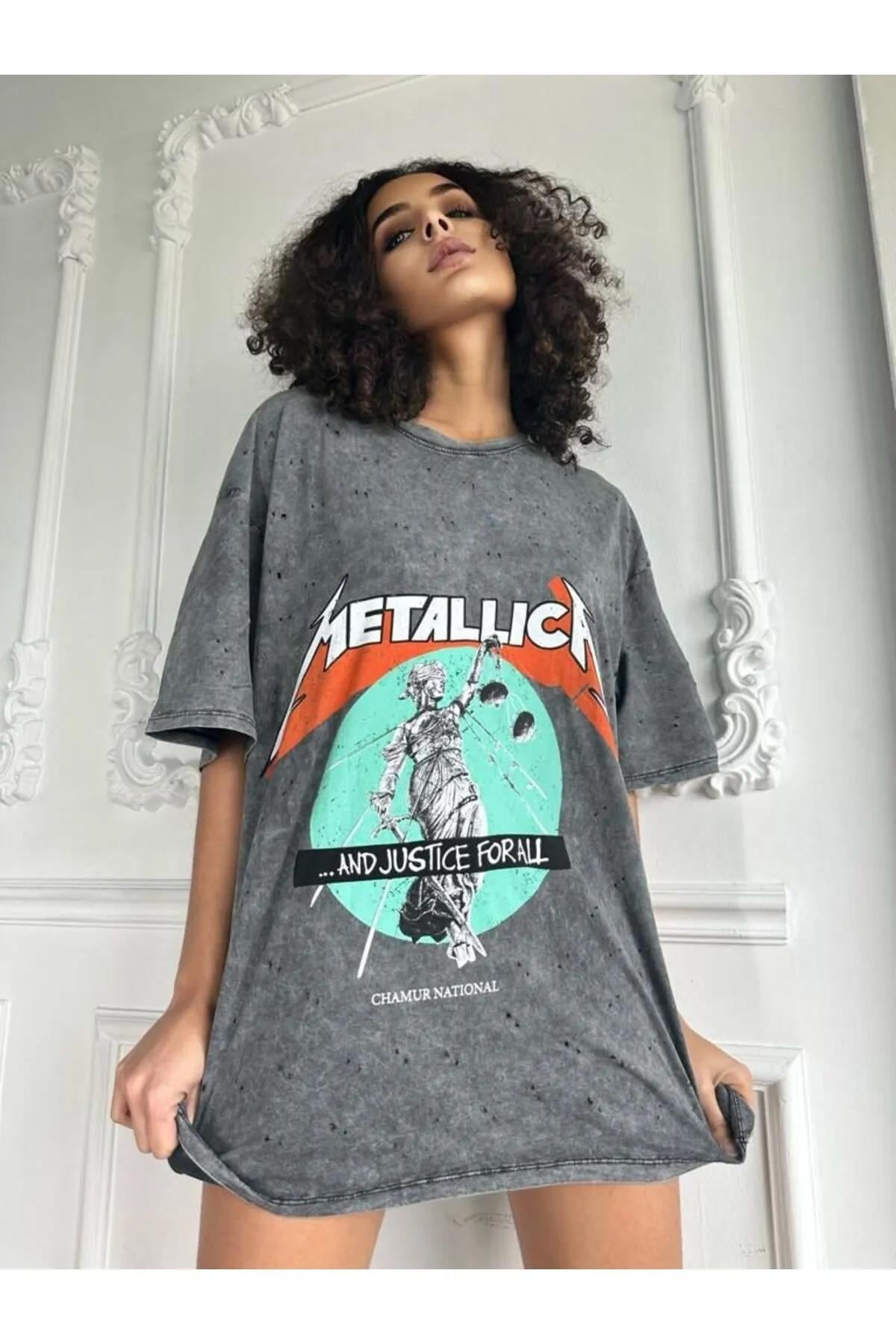 Metallica Baskılı Oversize Tişört  