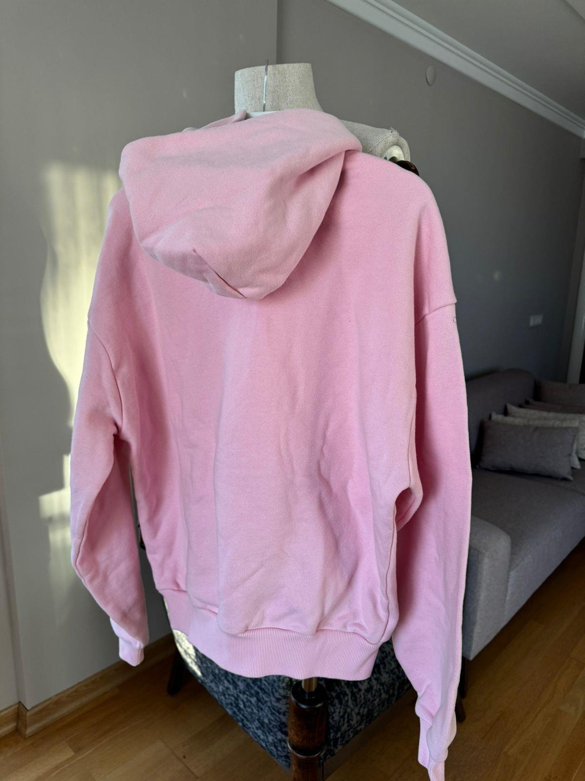 Pembe Paris Yazılı Oversize Sweatshirt İthal Marka Ürün