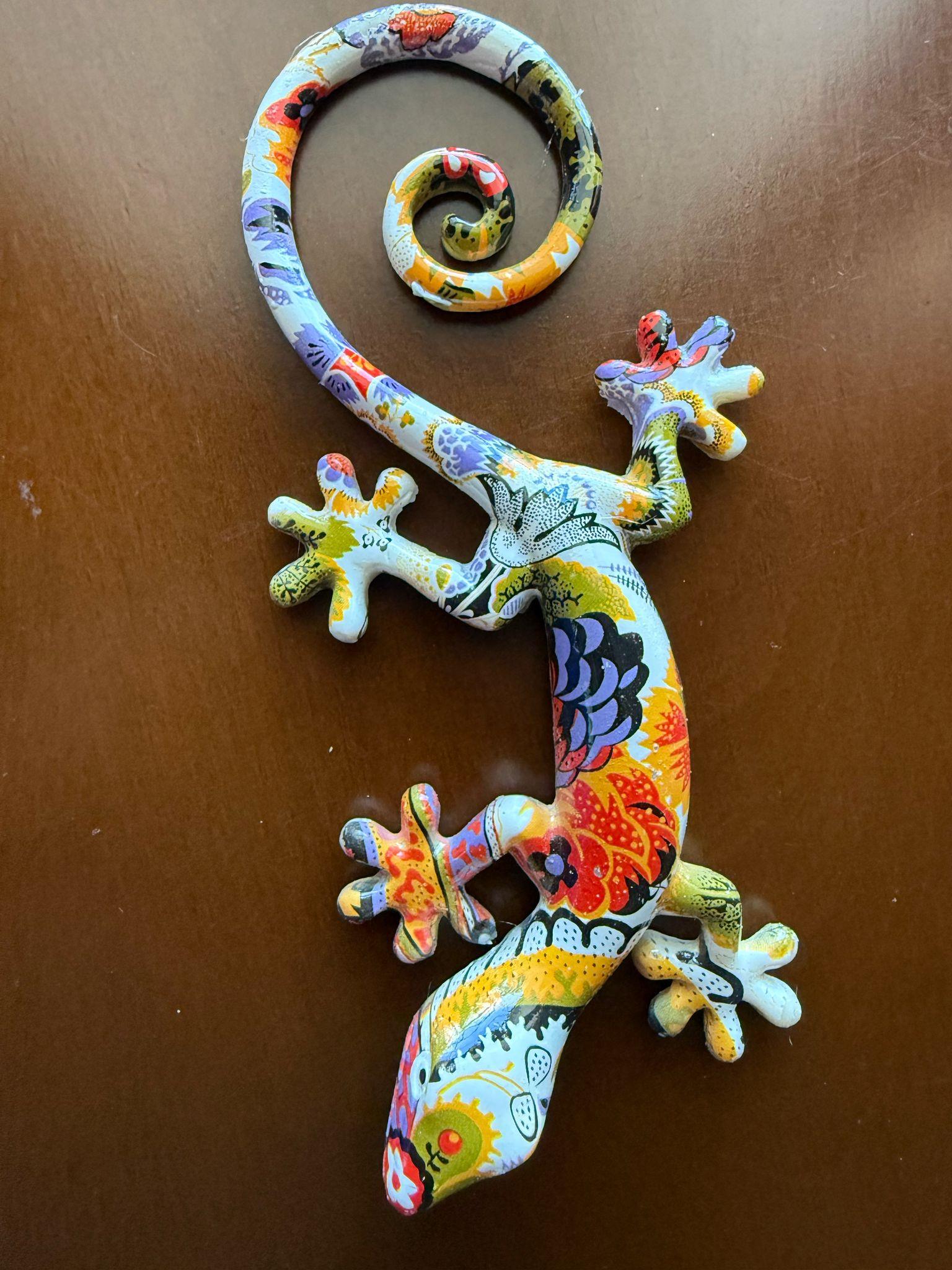 Reçineli 3 Boyutlu Egzotik Kertenkele Duvar Dekoru – 16,5 x 8 cm