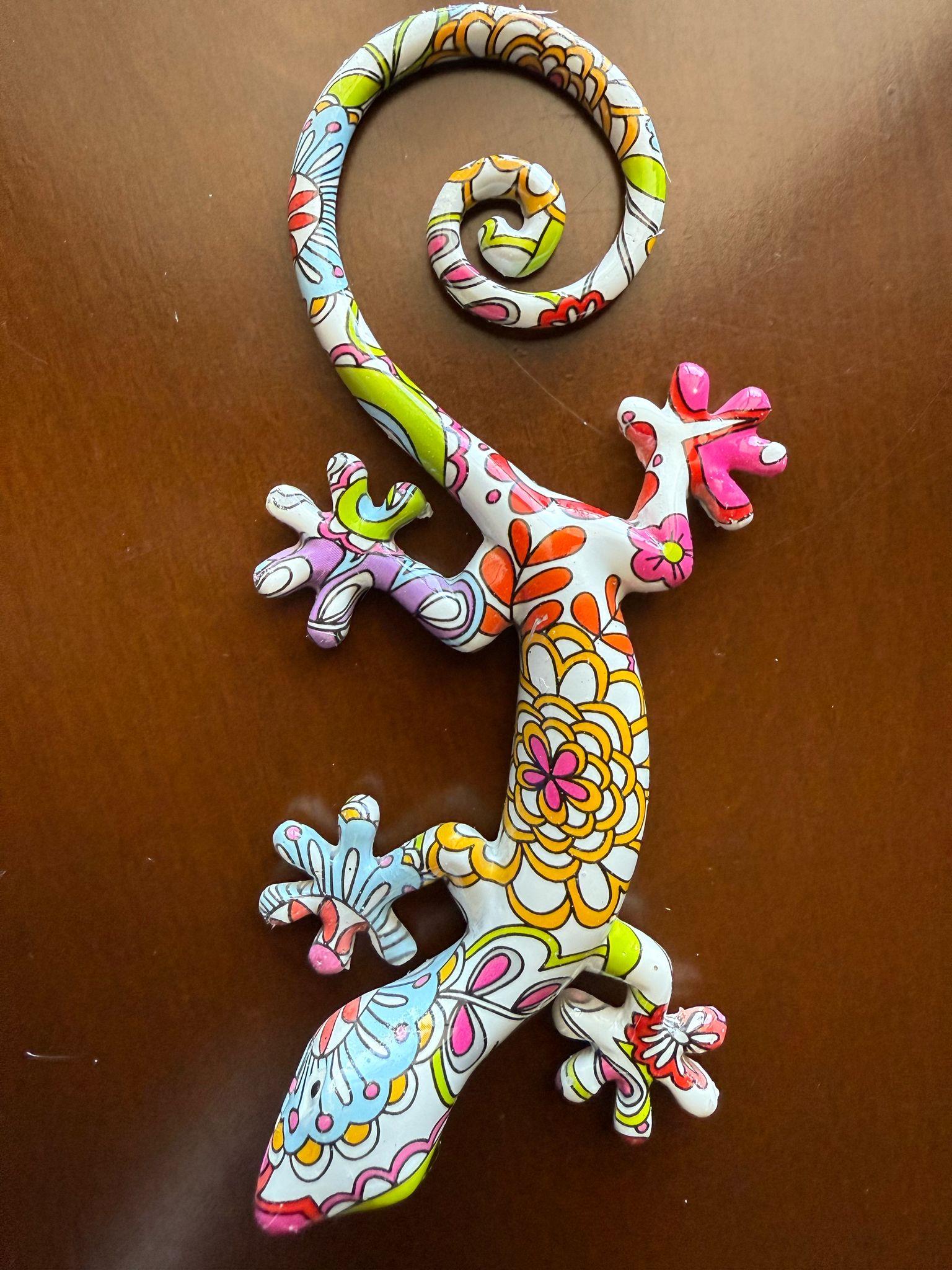 Reçineli 3 Boyutlu Egzotik Kertenkele Duvar Dekoru – 16,5 x 8 cm