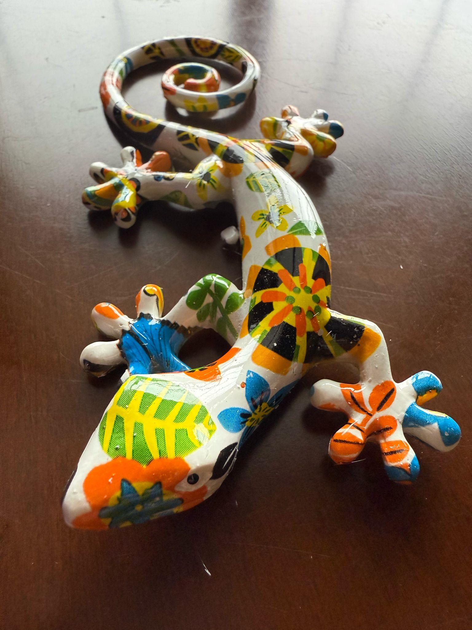 Reçineli 3 Boyutlu Egzotik Kertenkele Duvar Dekoru – 16,5 x 8 cm
