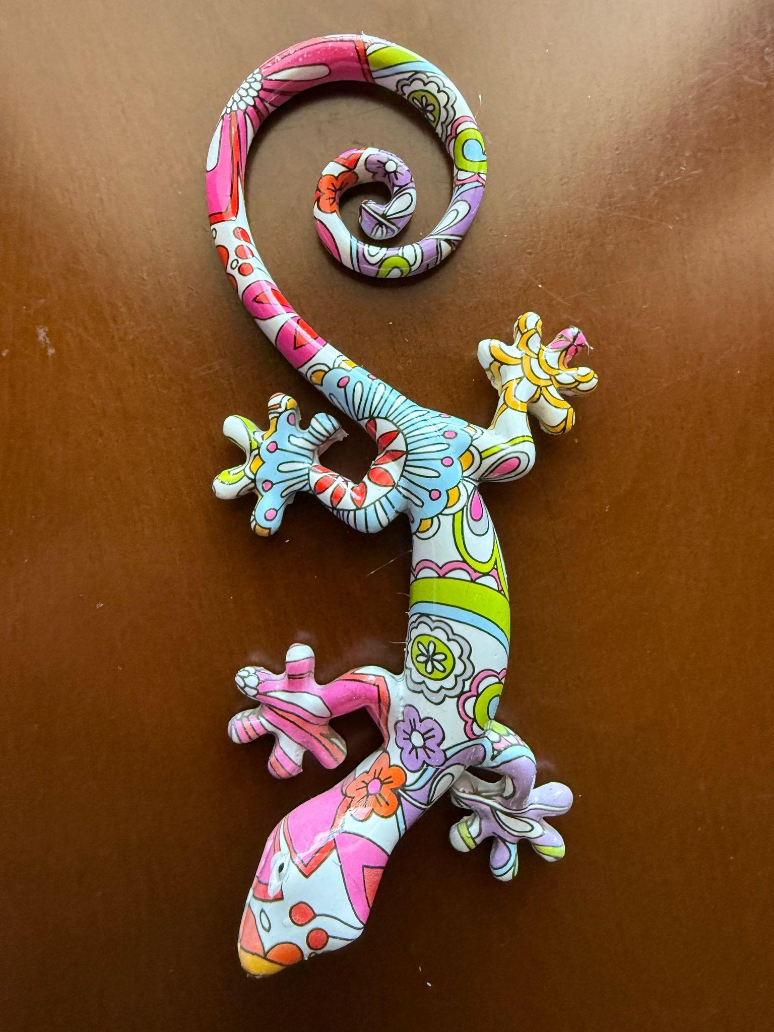 Reçineli 3 Boyutlu Egzotik Kertenkele Duvar Dekoru – 16,5 x 8 cm