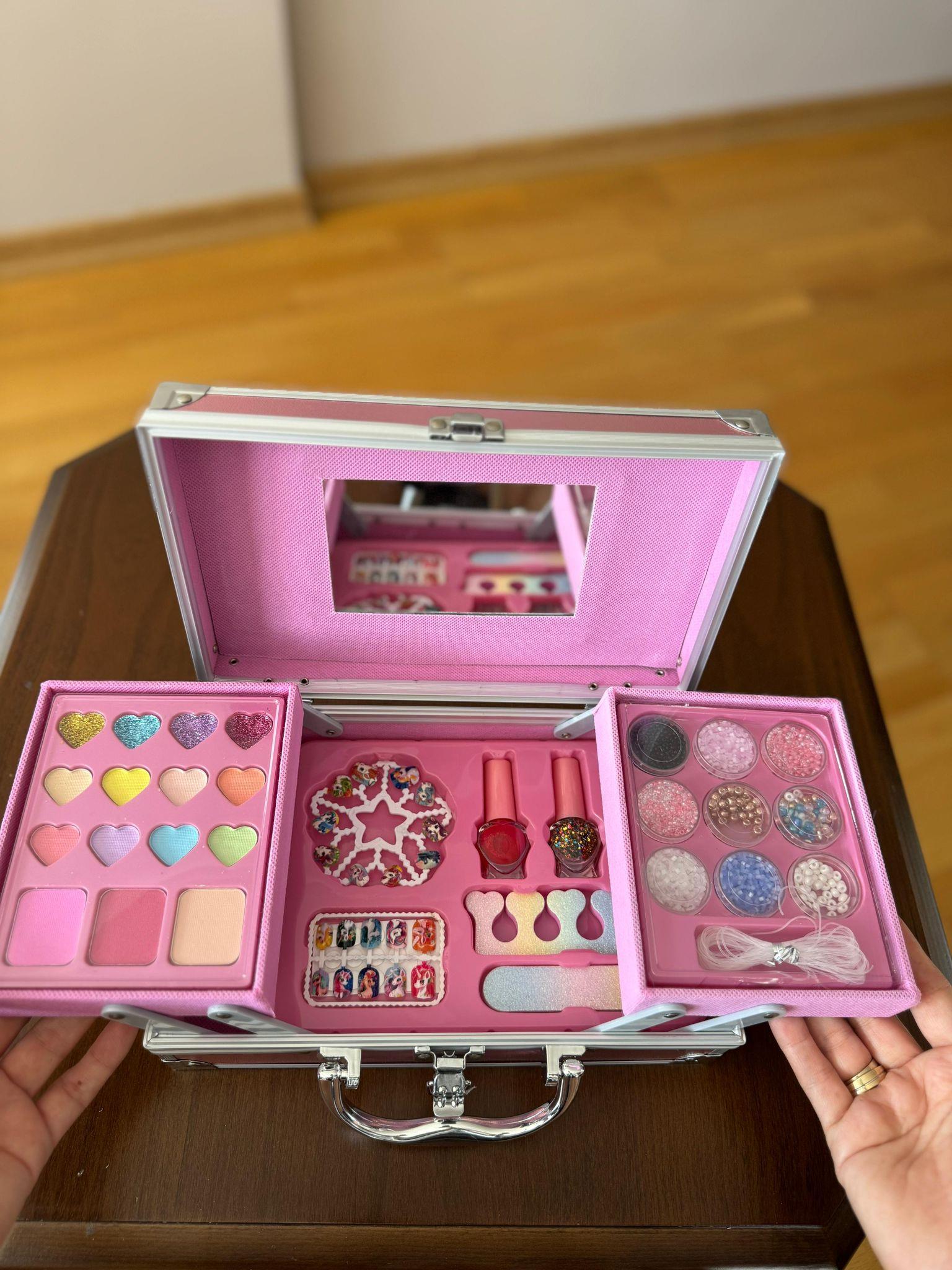 Shining Make Up - Parıltı ve Işıltı 37 Parça Çocuk Makyaj Seti 🦄