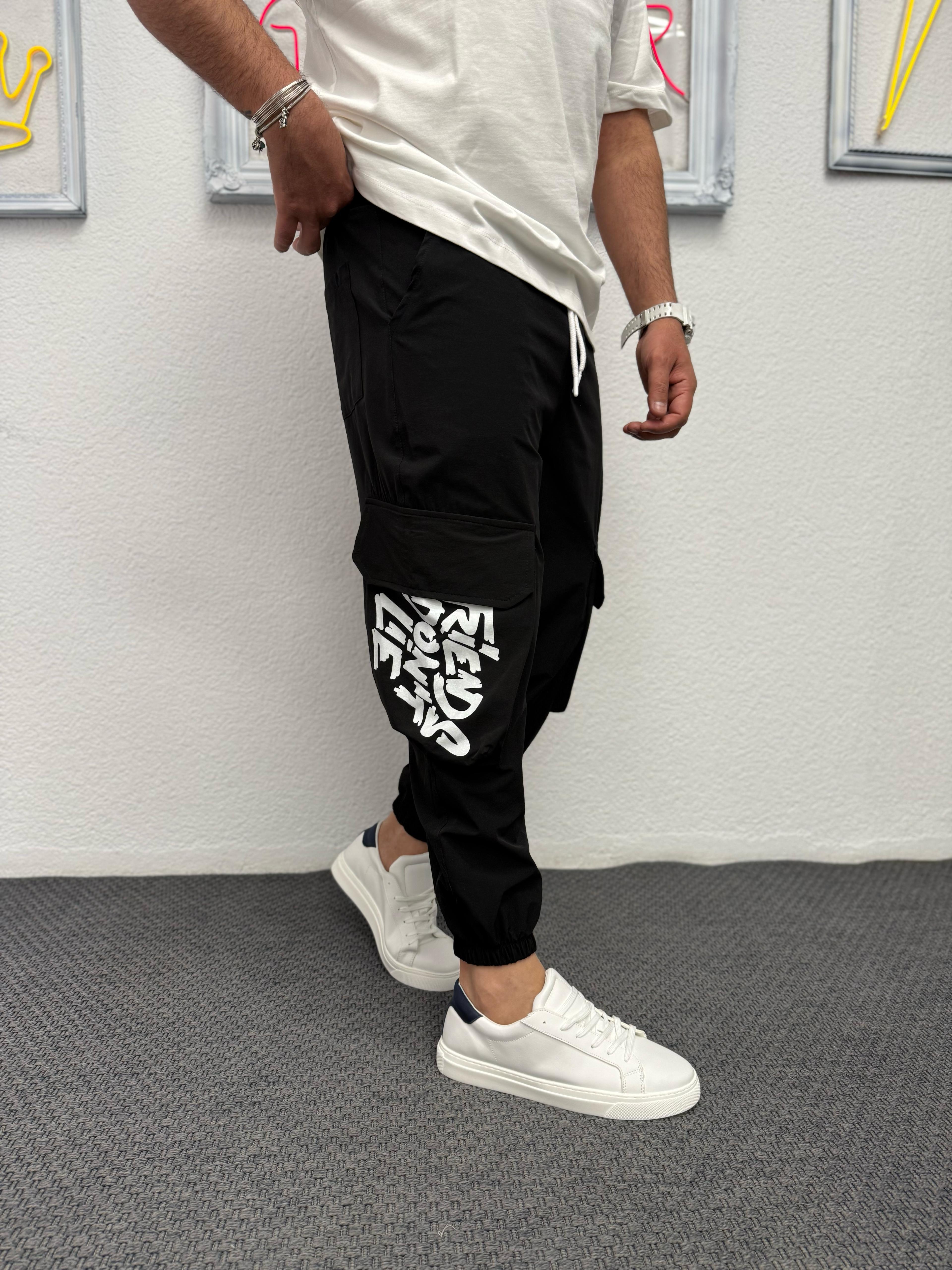 Baskı detaylı Likralı Paça Lastik Jogger Siyah