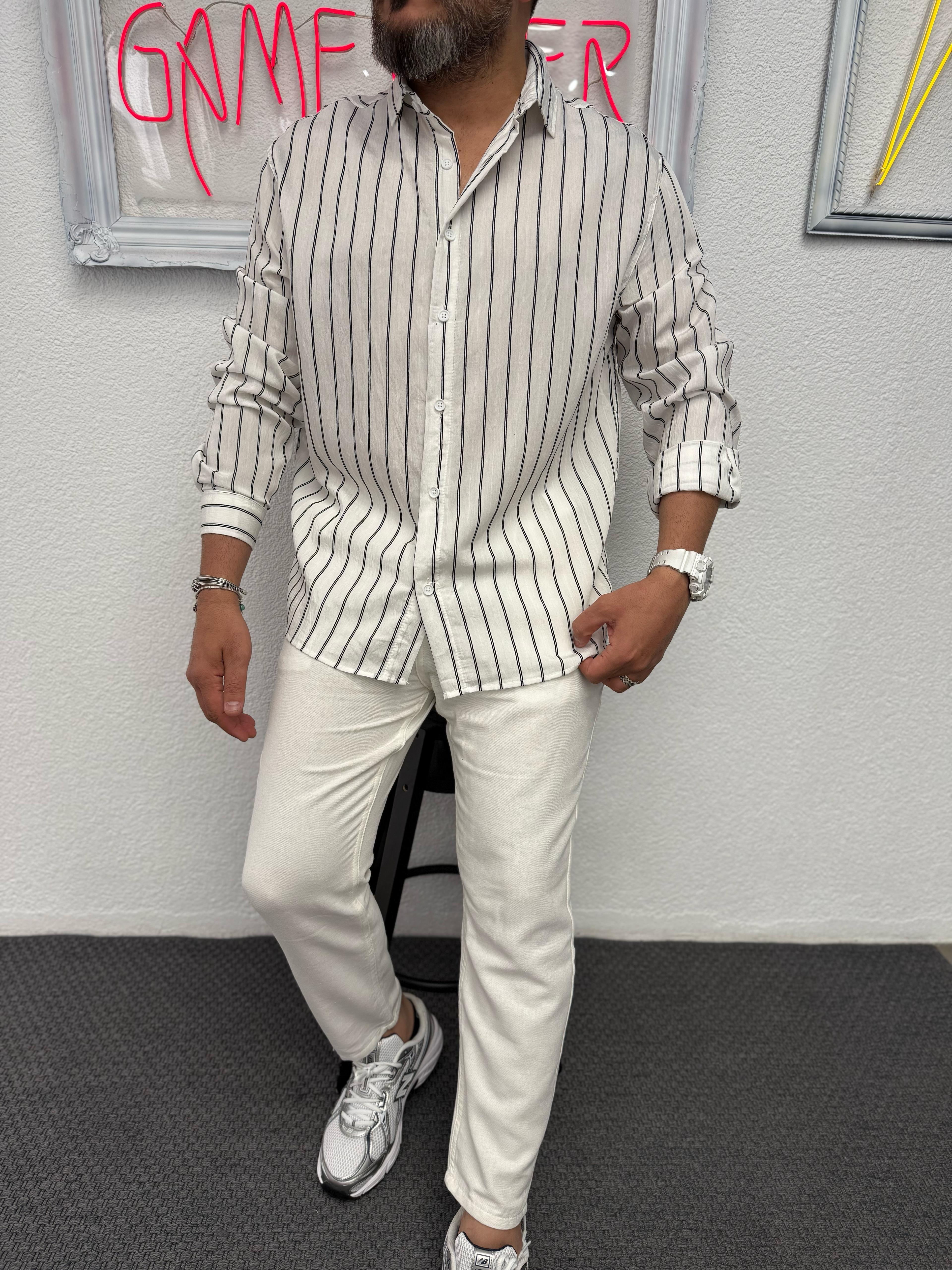 Çizgili Oversize Kalıp Beyaz