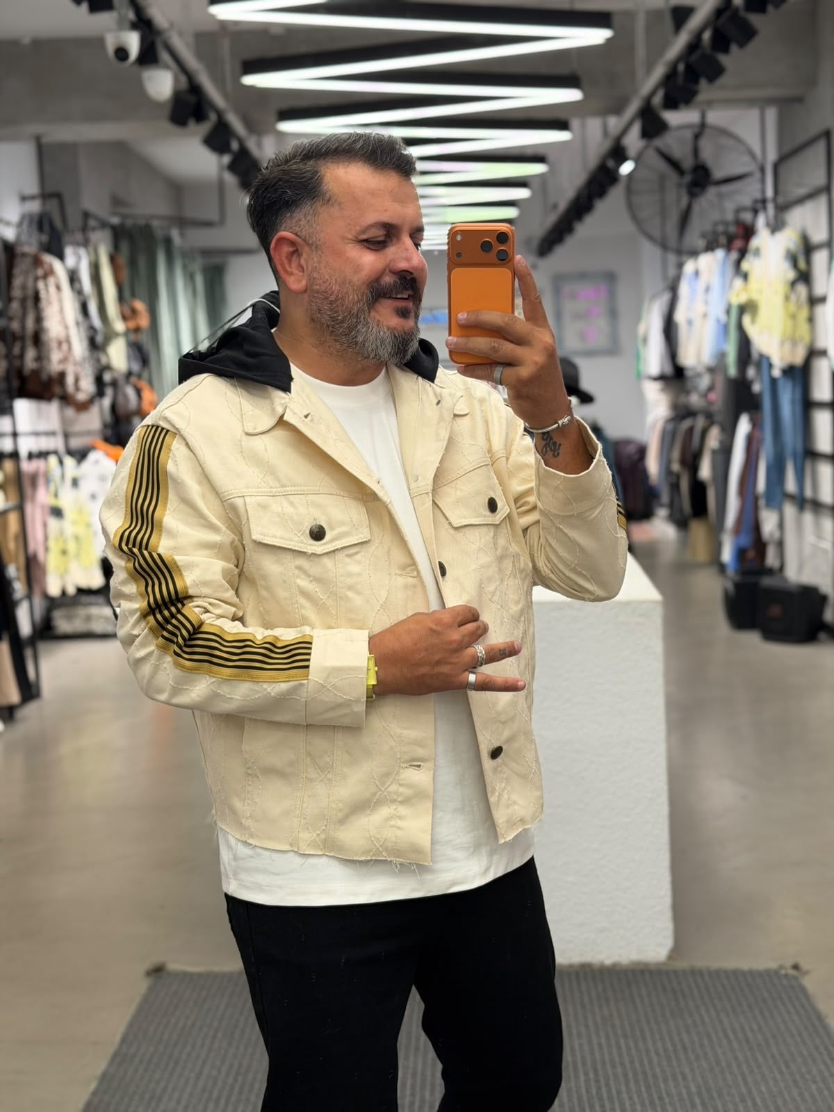 Gabardin Kol Şeritli Desen Ceket Bej