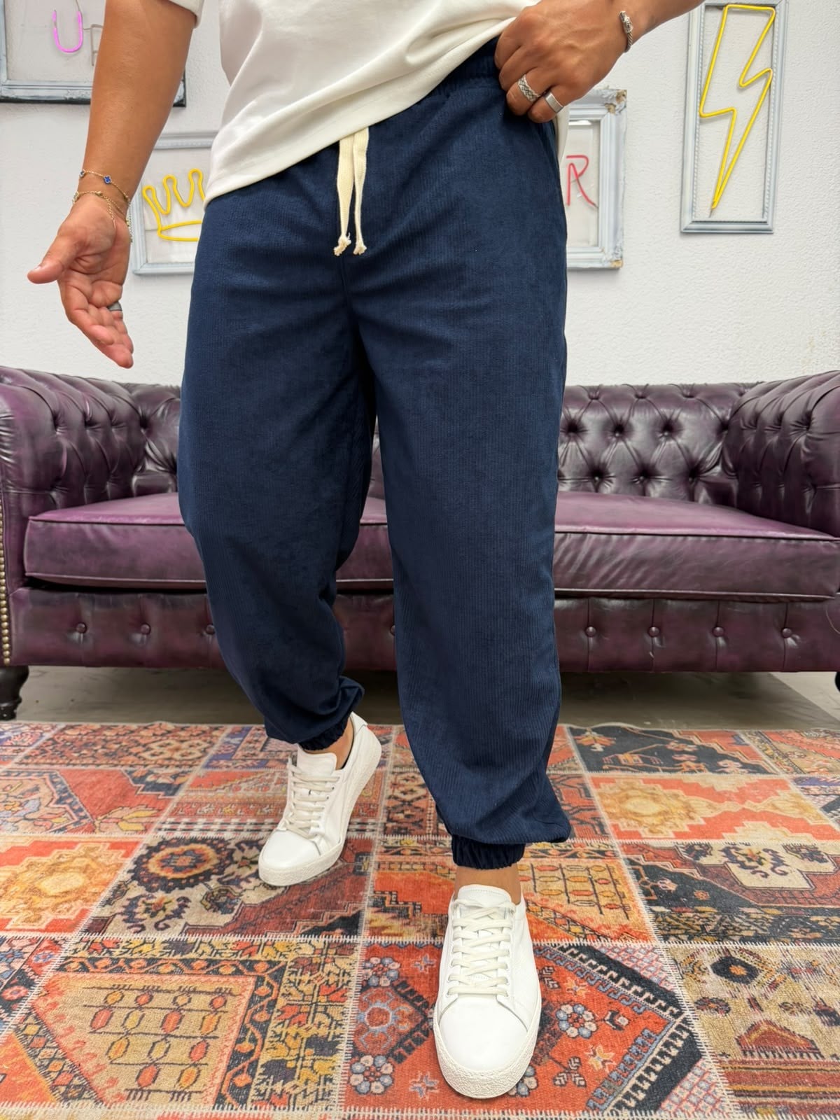 Kadife Bel ve Paça Lastikli Jogger Pantolon Lacivert