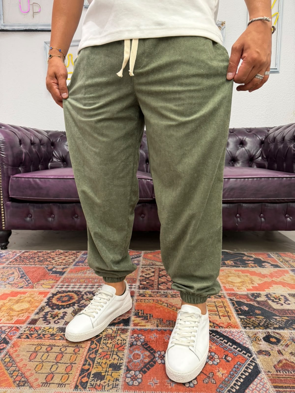Kadife Bel ve Paça Lastikli Jogger Pantolon Haki