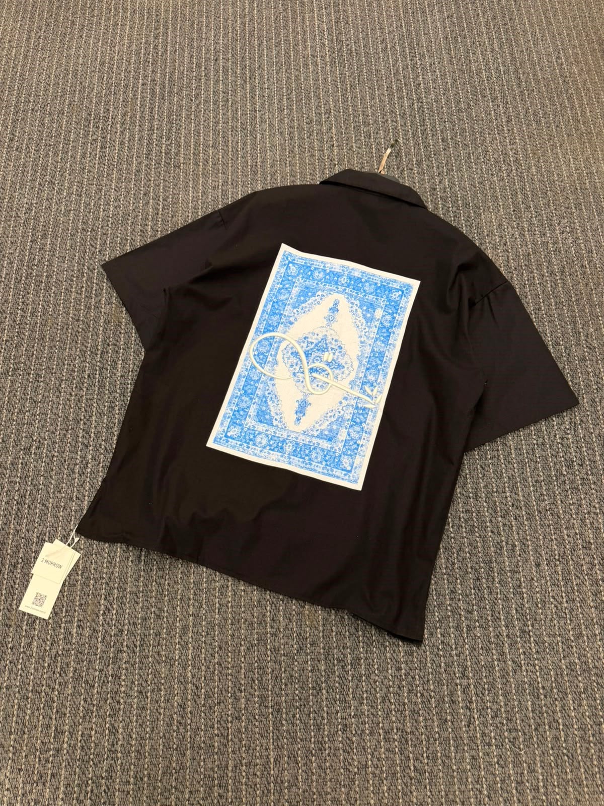 Keten Arka Sırt Baskı Ön Minimal Baskı Oversize Gömlek Siyah