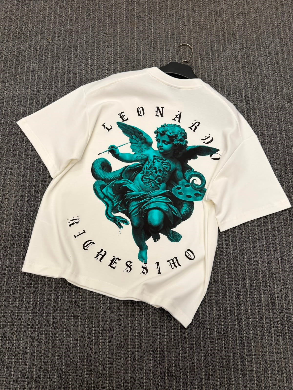 Leanardo Sırt Baskılı Oversize Beyaz
