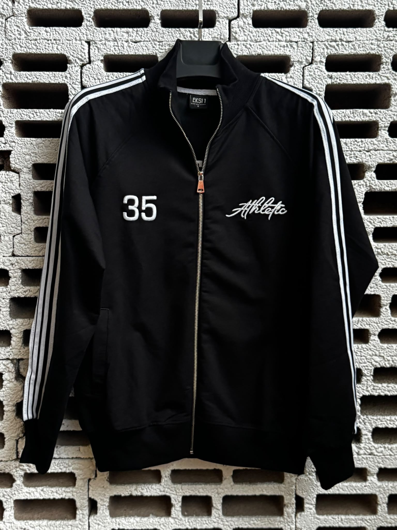 Sweat Şerit Detaylı Siyah