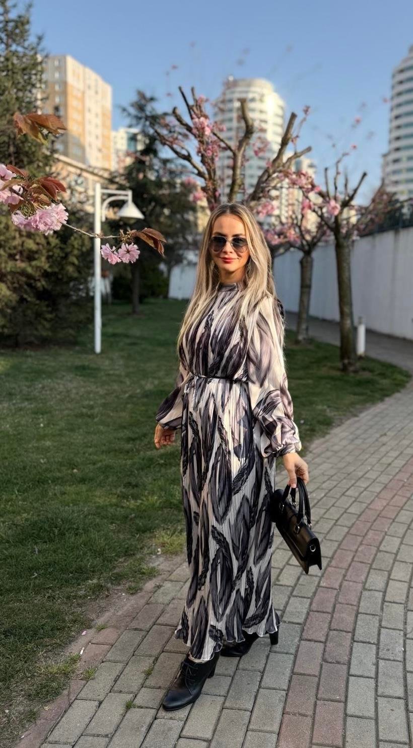 Premium Kalite Full Pliseli Elbise Tesettür Uyumlu Pliseli Elbise
