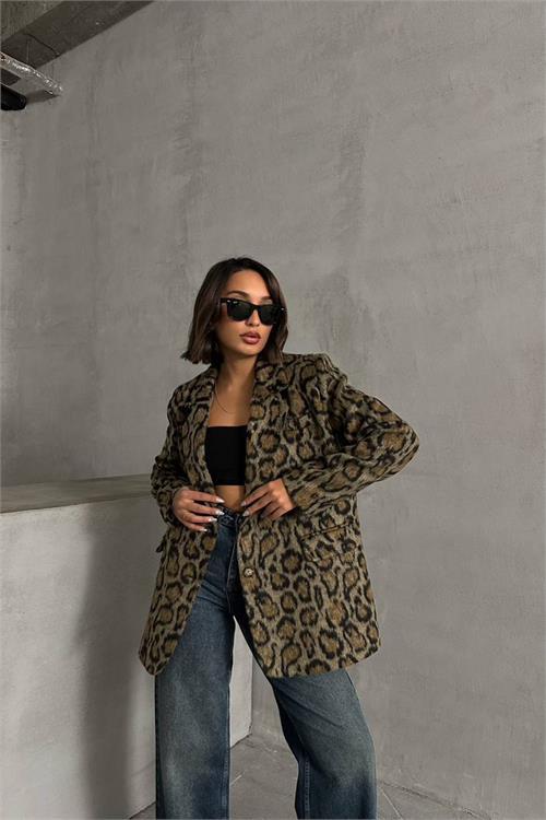 Dipmoda kadın astarlı oversize leopar kaşe ceket NBG052