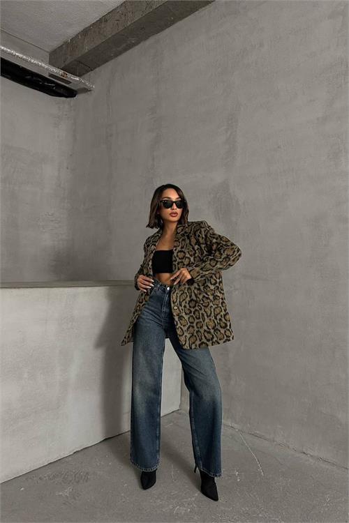 Dipmoda kadın astarlı oversize leopar kaşe ceket NBG052