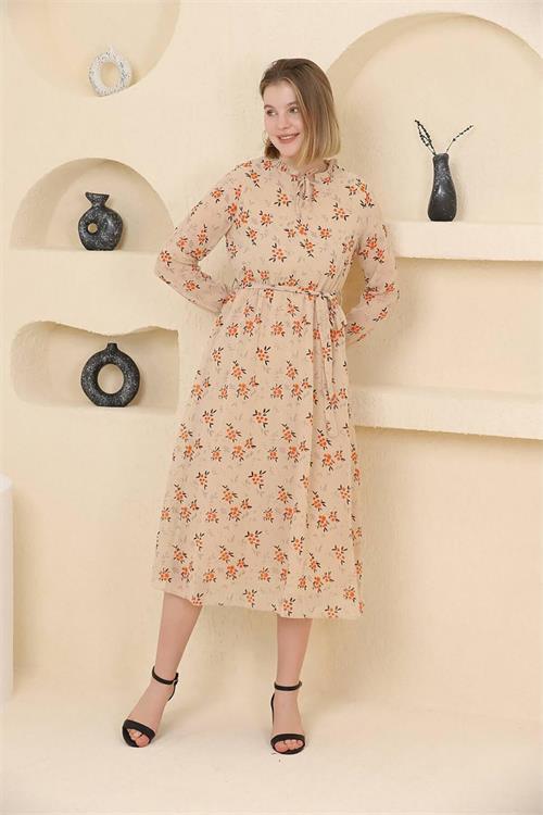 Dipmoda kadın bej kuşaklı midi boy elbise RSSN36 