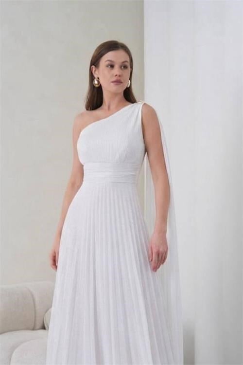 Dipmoda kadın beyaz tek omuz tokalı drape detaylı ışıltılı tül kumaş abiye elbise DPS9388