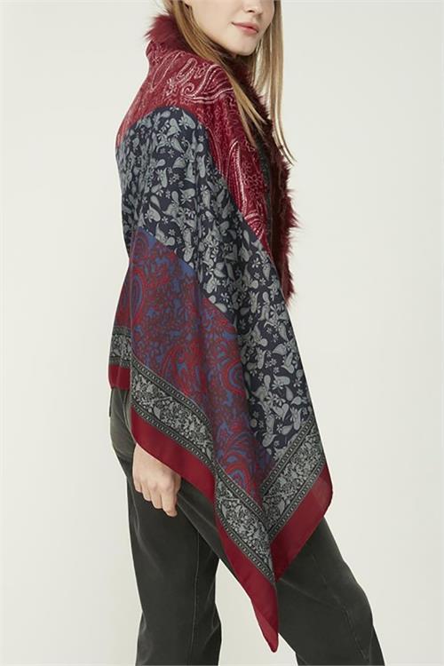 Dipmoda kadın bordo desenli kürklü panço DPAKS037