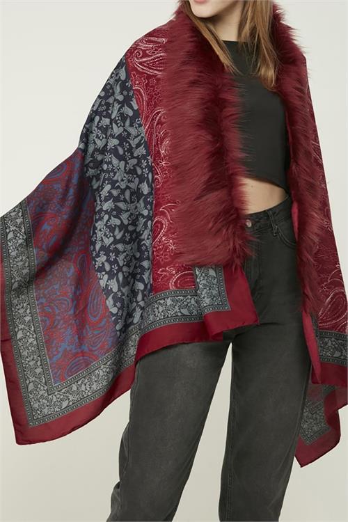 Dipmoda kadın bordo desenli kürklü panço DPAKS037