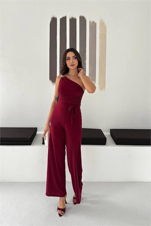 Dipmoda kadın bordo tek omuz aksesuar detaylı geniş paça kuşaklı tulum DPK4544