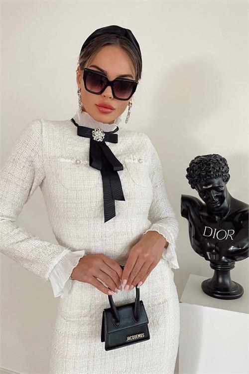 Dipmoda kadın broş ve tül detaylı tüvit kumaş midi elbise DPNC7027