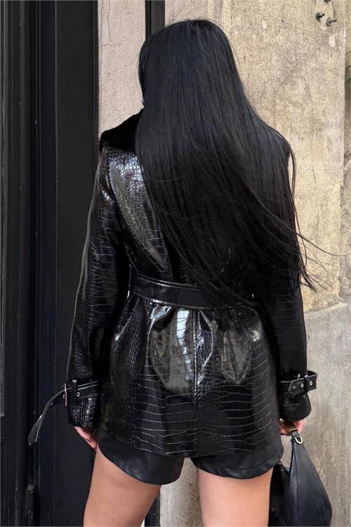 Dipmoda kadın croco deri kemerli yaka kürklü kısa kaban DPSTR1038