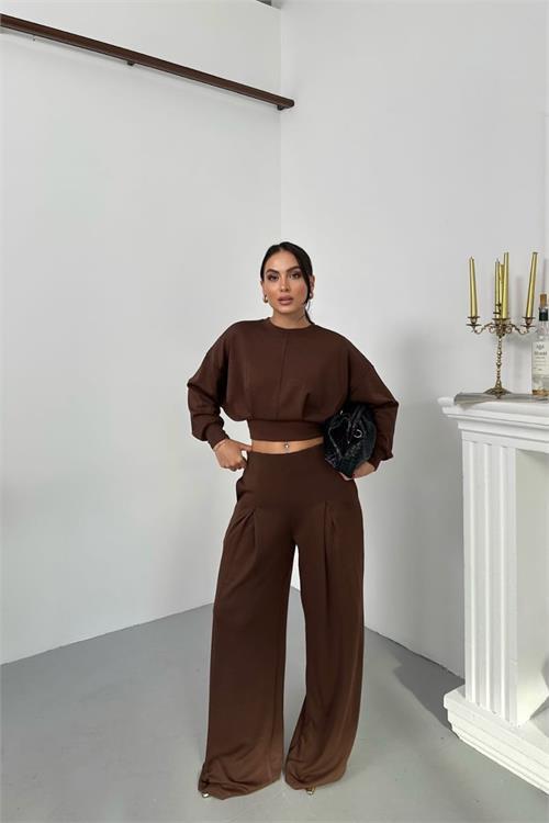 Dipmoda kadın dikiş detaylı crop sweat bol paça eşofman altı modal kumaş ikili takım DPNP017