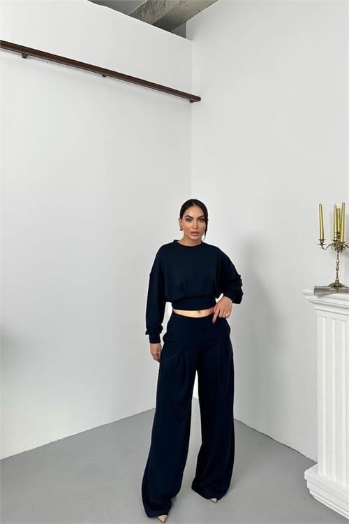 Dipmoda kadın dikiş detaylı crop sweat bol paça eşofman altı modal kumaş ikili takım DPNP017