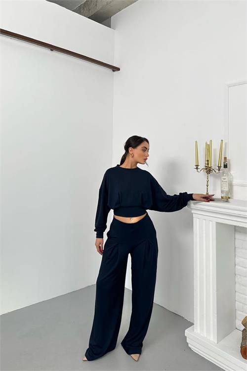 Dipmoda kadın dikiş detaylı crop sweat bol paça eşofman altı modal kumaş ikili takım DPNP017