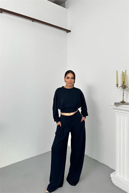 Dipmoda kadın dikiş detaylı crop sweat bol paça eşofman altı modal kumaş ikili takım DPNP017