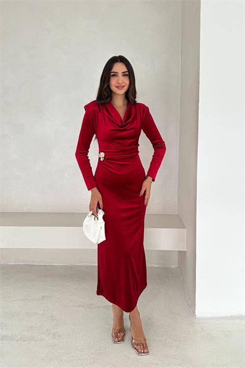 Dipmoda kadın drapeli taş detaylı kadife elbise DPK4371