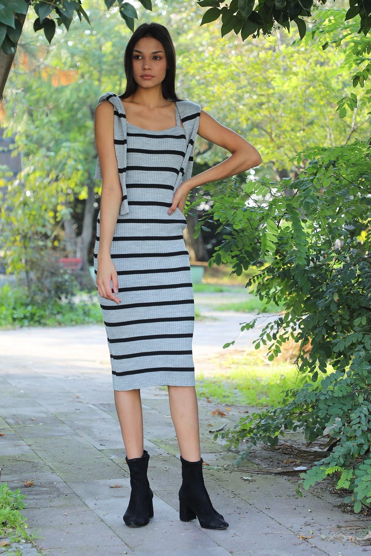 Dipmoda Kadın Düğme Detaylı Yeni Sezon İkili Triko Takım DPNB7113