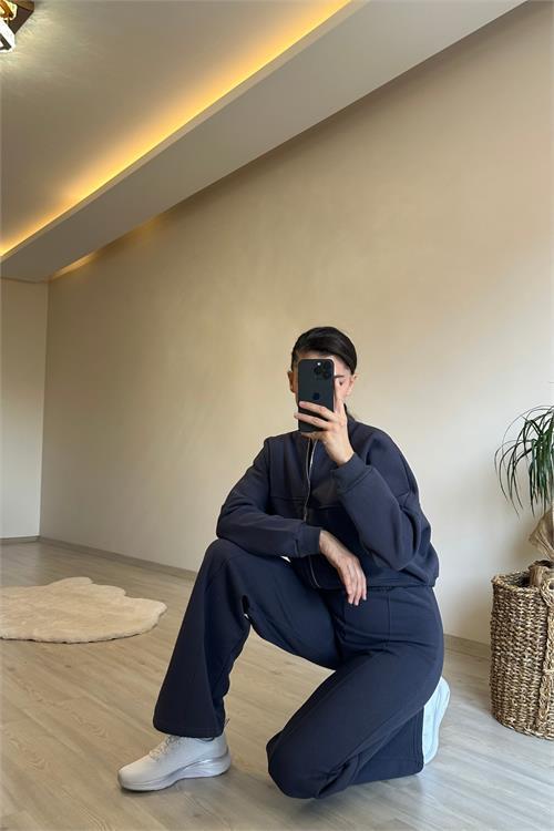 Dipmoda kadın fermuarlı oversize sweat ve yüksek bel eşofman takımı NM018