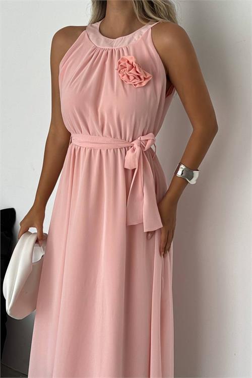 Dipmoda kadın gül broş detaylı uzun şifon elbise NBK2144 