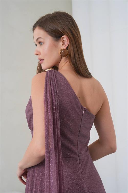 Dipmoda kadın gül kurusu tek omuz tokalı drape detaylı ışıltılı tül kumaş abiye elbise DPS9388