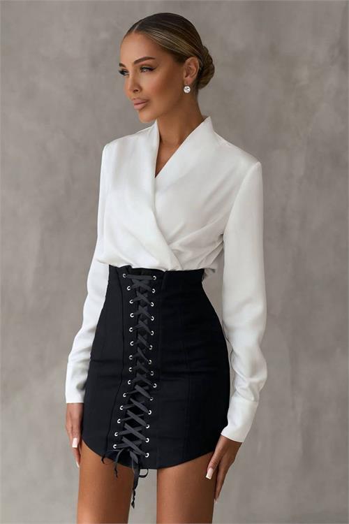 Dipmoda kadın ip bağcık detaylı mini boy etek DPEMP2790