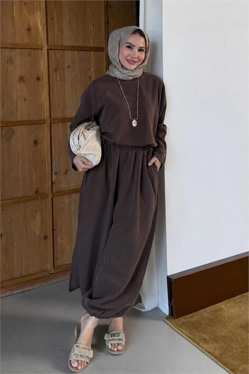 Dipmoda kadın kahverengi asimetrik tunik pantolon oversize tesnsel tesettür takım NMS104