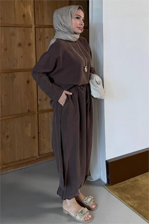 Dipmoda kadın kahverengi asimetrik tunik pantolon oversize tesnsel tesettür takım NMS104
