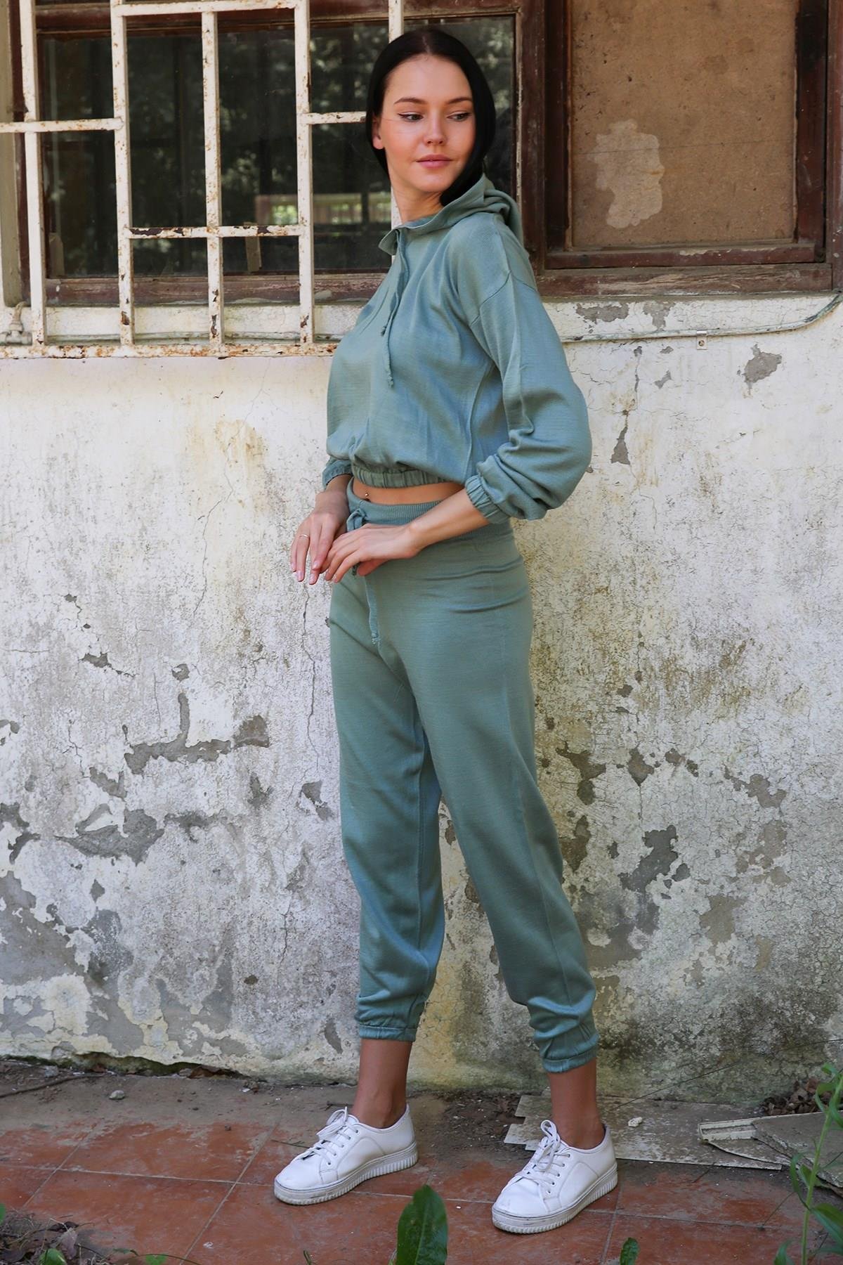 Dipmoda Kadın Kapüşonlu Triko İkili Takım DPNB7058