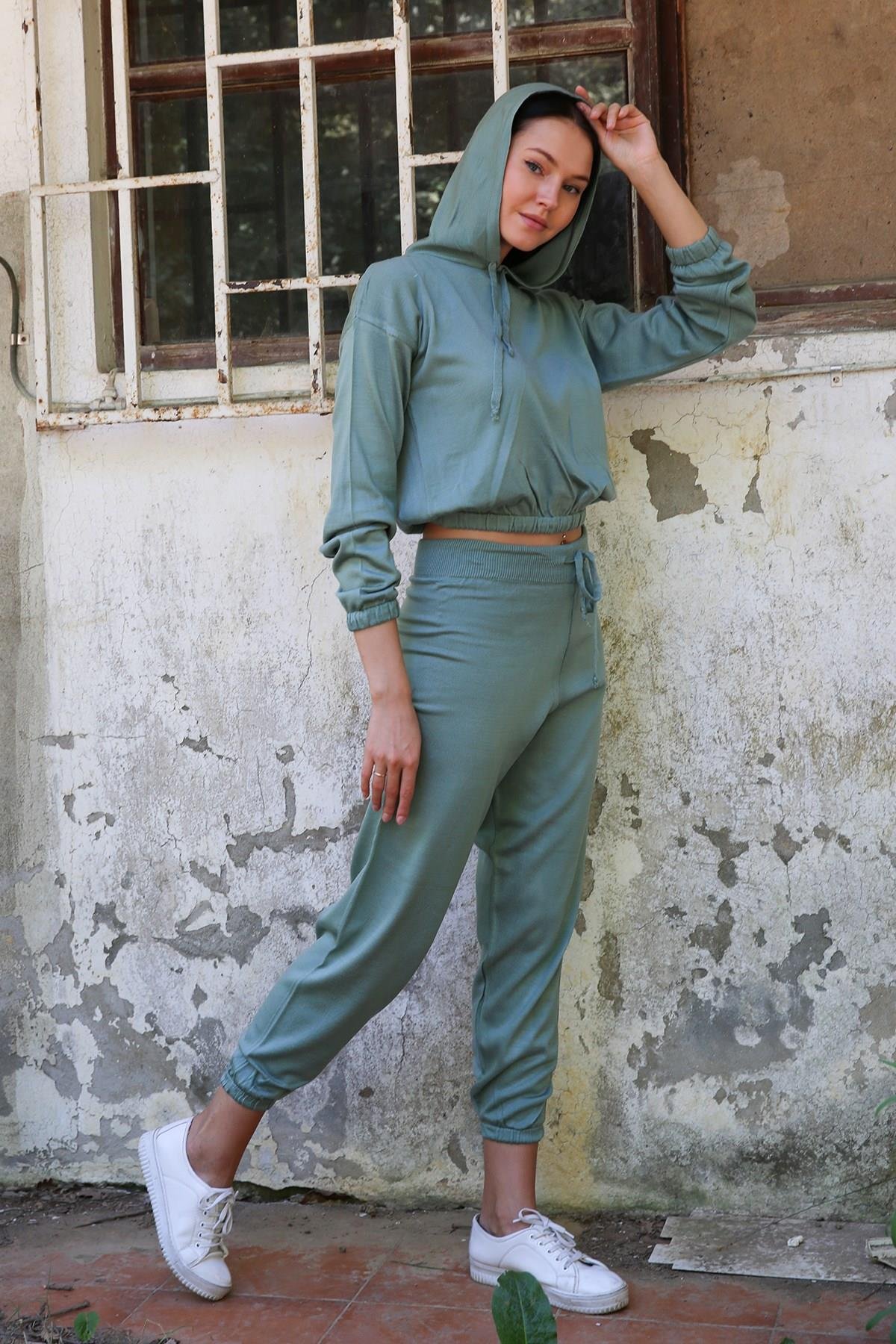 Dipmoda Kadın Kapüşonlu Triko İkili Takım DPNB7058