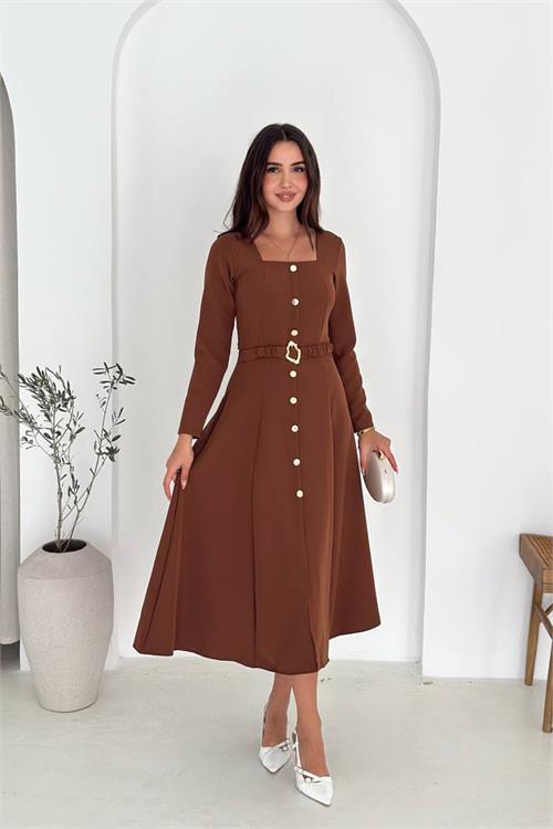 Dipmoda kadın kemerli düğme detaylı kare yaka örme elbise DPK4314