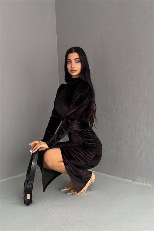 Dipmoda kadın kemerli yırtmaç detaylı uzun kadife elbise KKLF80 