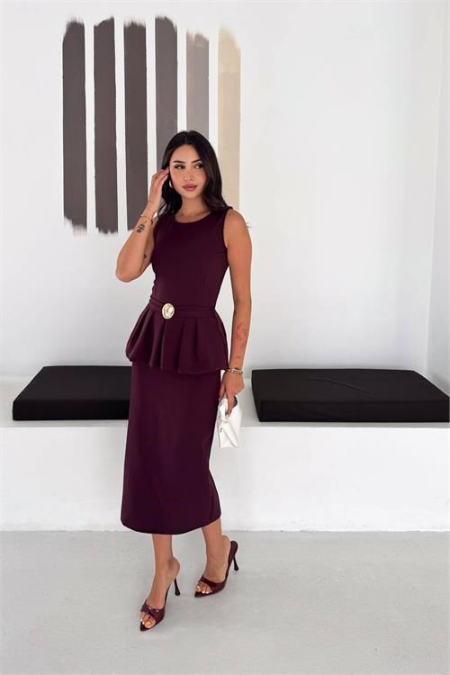 Dipmoda kadın mürdüm kolsuz peplum kesim midi boy kemer tokalı elbise DPK4640